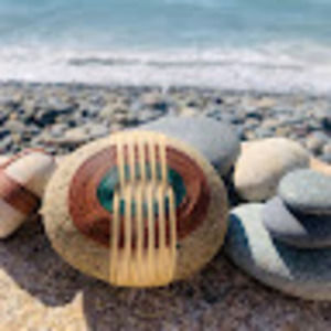 Meet your Posher, Cynthia